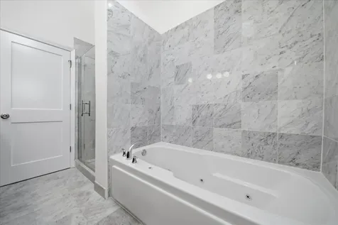 1614 West Wabansia Avenue Chicago IL 60622
