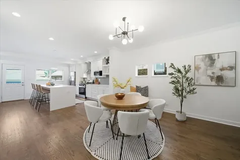 1614 West Wabansia Avenue Chicago IL 60622