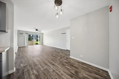 9954 South 84th Terrace S Palos Hills IL 60465