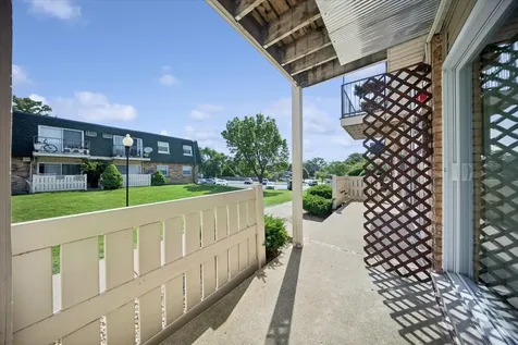 9954 South 84th Terrace S Palos Hills IL 60465
