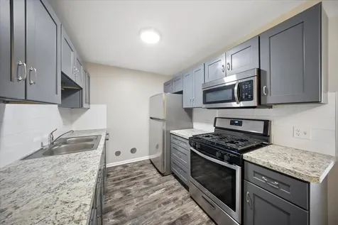 9954 South 84th Terrace S Palos Hills IL 60465