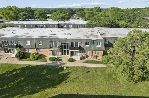 9954 South 84th Terrace S Palos Hills IL 60465