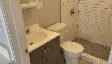 1025 West Cullerton Street Chicago IL 60608