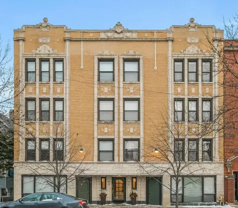 4105 North Damen Avenue Chicago IL 60618