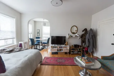 4105 North Damen Avenue Chicago IL 60618