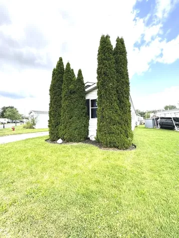 1028 North West Alma Circle Round Lake IL 60073