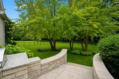 10N618 Manchester Lane Elgin IL 60124