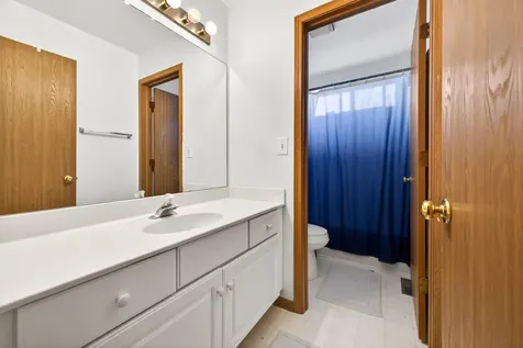 1675 Napa Drive Gurnee IL 60031