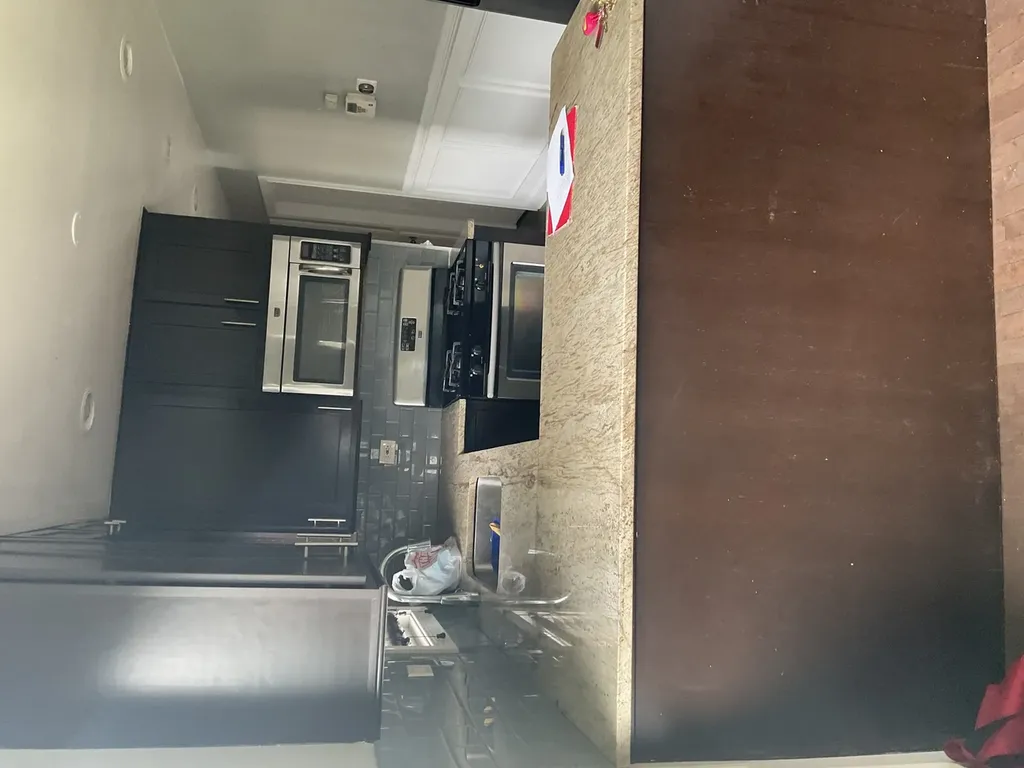 8955 South May Street S Chicago IL 60620