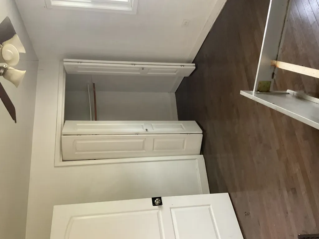 8955 South May Street S Chicago IL 60620