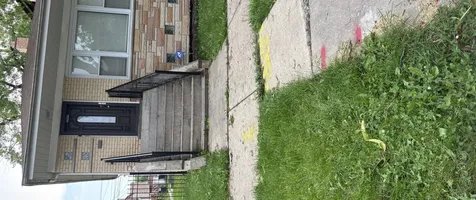 8955 South May Street S Chicago IL 60620