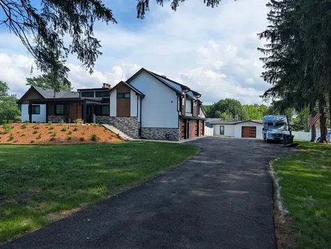 675 West Gilbert Road Palatine IL 60067