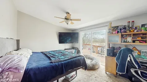 104 Channel Drive Port Barrington IL 60010