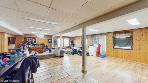 104 Channel Drive Port Barrington IL 60010