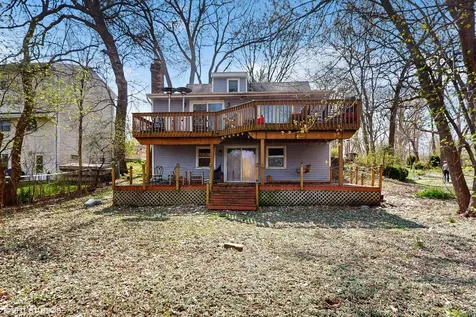 104 Channel Drive Port Barrington IL 60010
