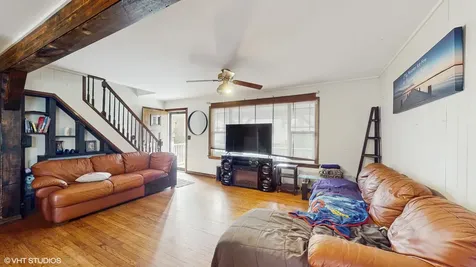 104 Channel Drive Port Barrington IL 60010