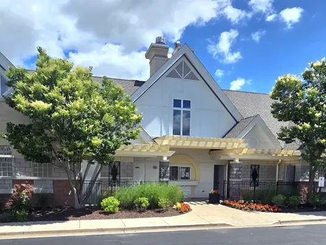 1032 Woodview Court Aurora IL 60502