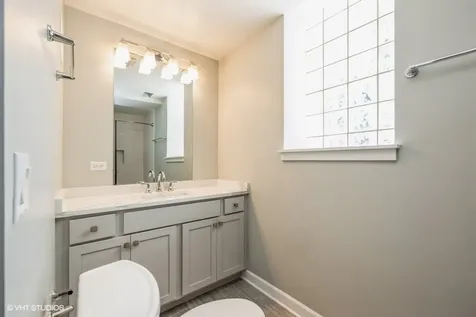 6857 South Ridgeland Avenue Chicago IL 60649