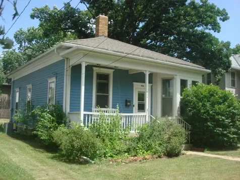 424 East Main Street E Ottawa IL 61350