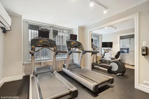 3500 North Lake Shore Drive Chicago IL 60657