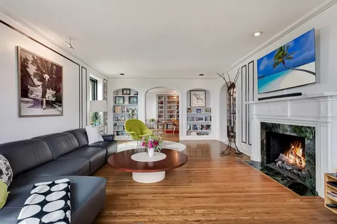 3500 North Lake Shore Drive Chicago IL 60657