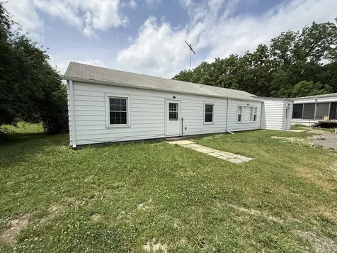 17915 West Sand Lake Road Old Mill Creek IL 60083