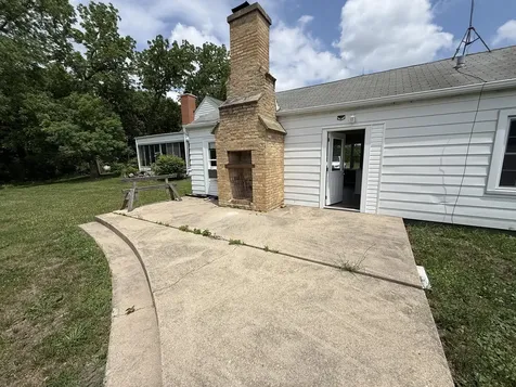 17915 West Sand Lake Road Old Mill Creek IL 60083