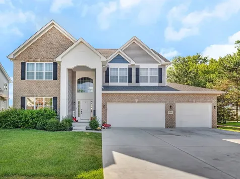 26449 South Waterford Trail Channahon IL 60410