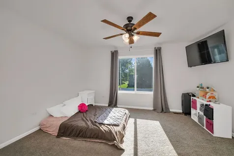 26449 South Waterford Trail Channahon IL 60410