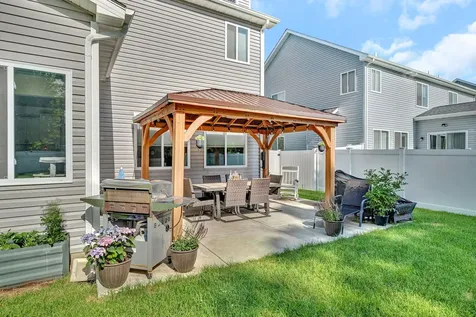 26449 South Waterford Trail Channahon IL 60410