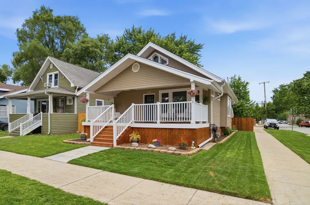 12202 Gregory Street Blue Island IL 60406