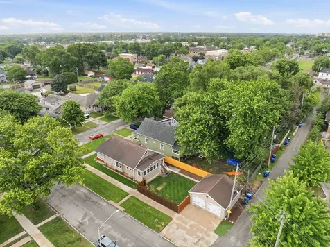 12202 Gregory Street Blue Island IL 60406