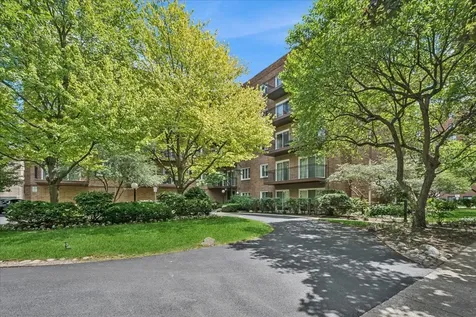 901 Hinman Avenue Evanston IL 60202
