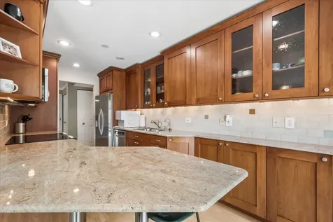 901 Hinman Avenue Evanston IL 60202