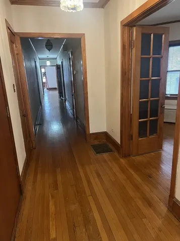 1122 West Columbia Avenue Chicago IL 60626