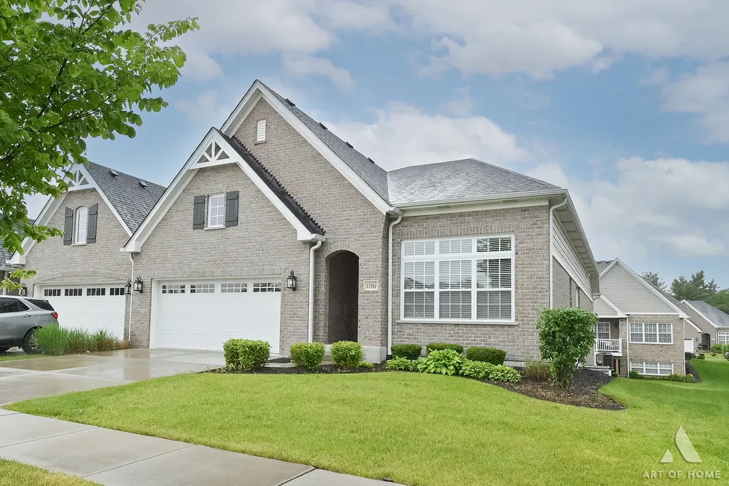 13161 Eliza Court Lemont IL 60439