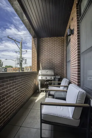 1938 West Augusta Boulevard Chicago IL 60622