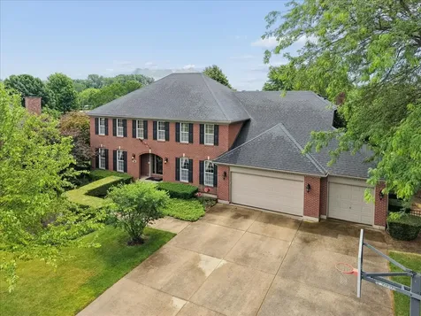 740 Fairway Lane Sycamore IL 60178