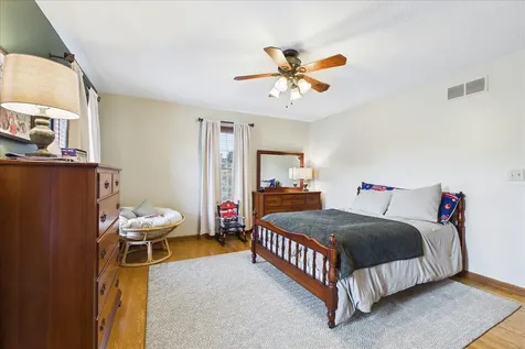 740 Fairway Lane Sycamore IL 60178