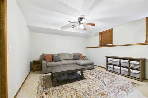 740 Fairway Lane Sycamore IL 60178