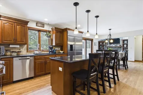 740 Fairway Lane Sycamore IL 60178
