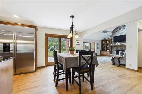 740 Fairway Lane Sycamore IL 60178