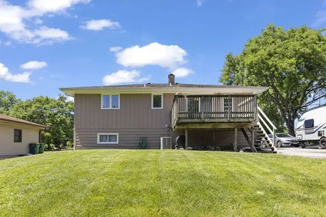 565 4TH Street Lemont IL 60439