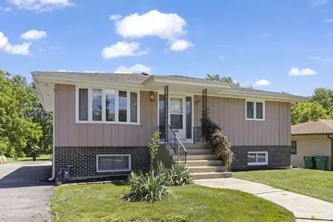 565 4TH Street Lemont IL 60439