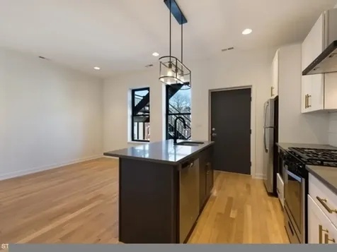 1244 West Huron Street Chicago IL 60642