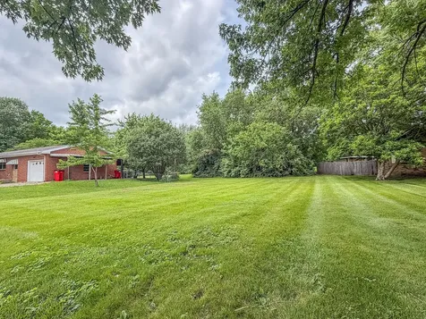 2808 Blair Drive Champaign IL 61821