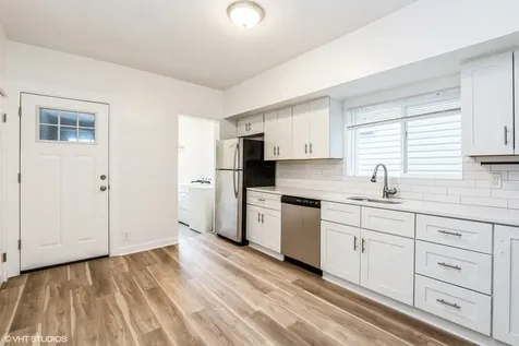 2909 North Ridgeway Avenue Chicago IL 60618
