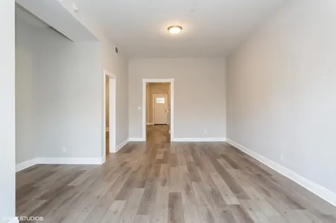 2909 North Ridgeway Avenue Chicago IL 60618