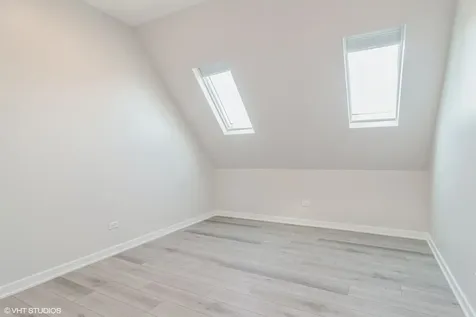 2909 North Ridgeway Avenue Chicago IL 60618