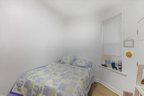 2350 West Charleston Street Chicago IL 60647